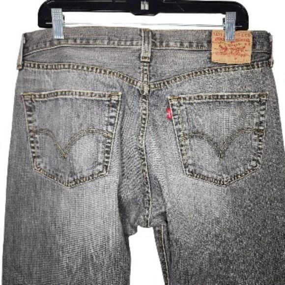 Levi's Men Jeans, Original 501 Button-Fly Made In Mexico Straight Leg Jeans, 34 - Picture 10 of 12